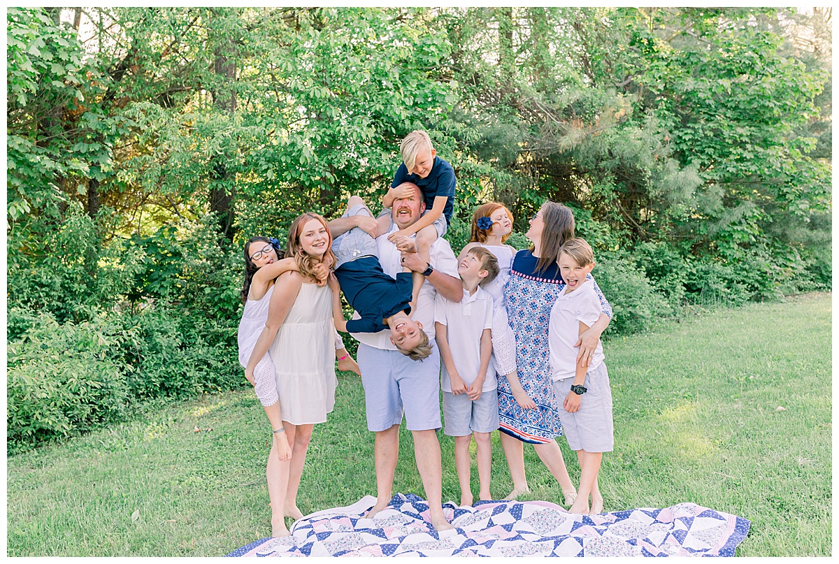 Outdoor Family Portrait Session