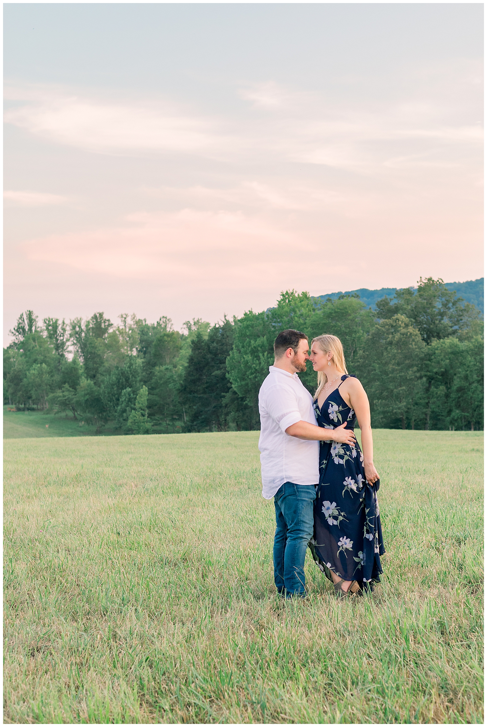 A Gorgeous Waterperry Farm Engagement Session